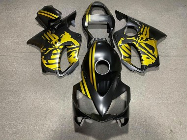 01-03 Matt Schwarzer & Goldener Totenkopf Honda CBR600 F4i Motorrad Verkleidungen