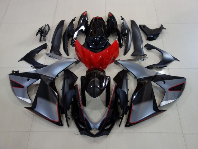 11-24 Glänzendes Grau/Schwarz Mit Rot Suzuki GSXR 600-750 Motorrad Verkleidungen